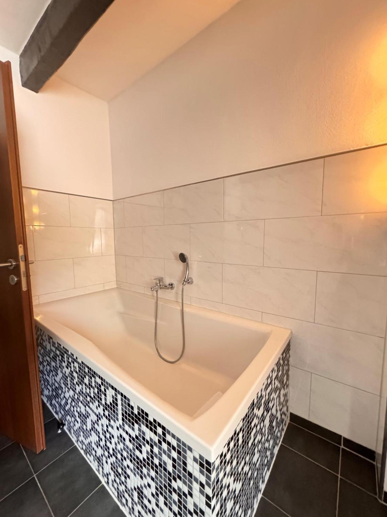 Hotel Biedermeier Dortmund Esterno foto