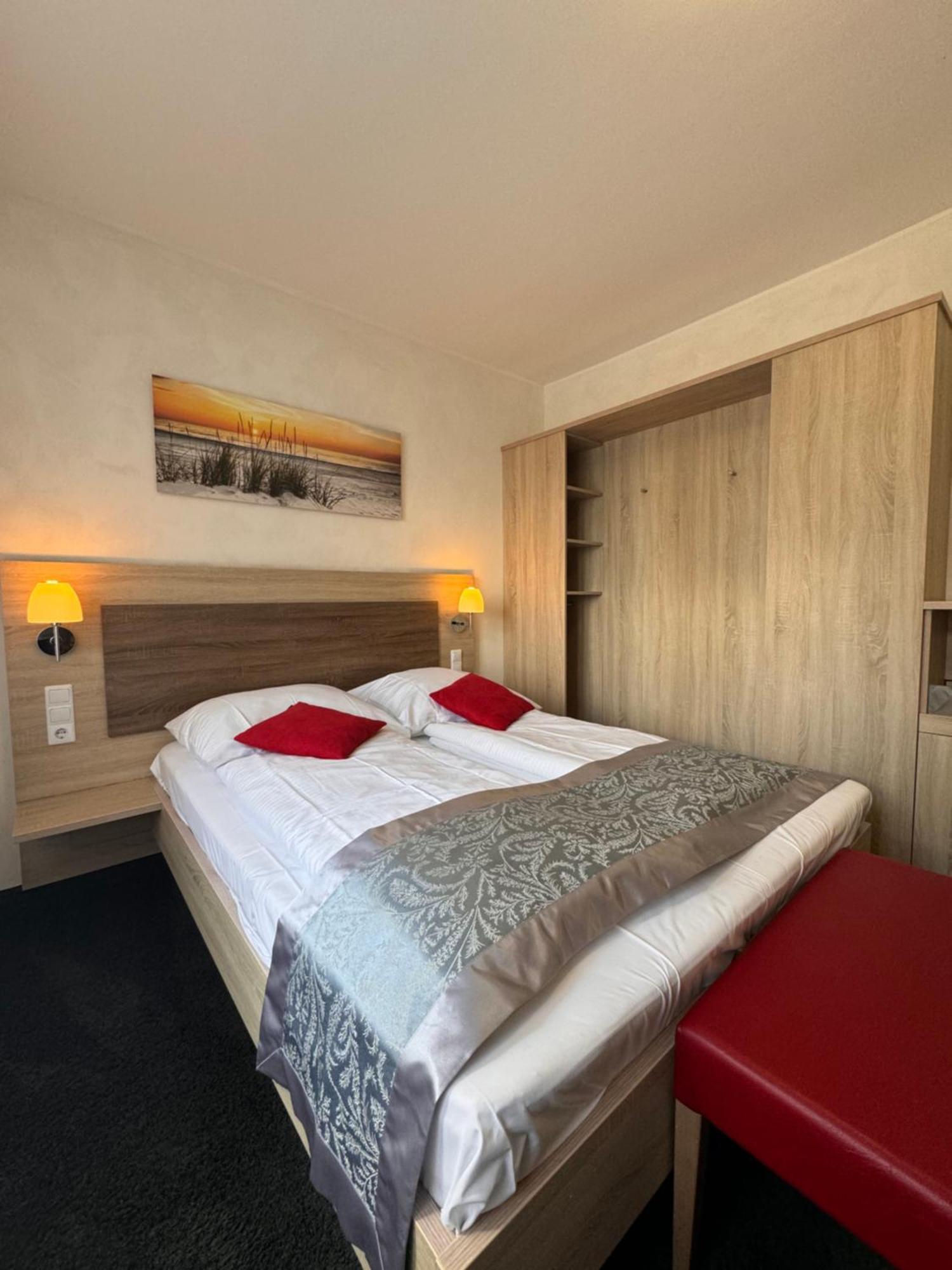 Hotel Biedermeier Dortmund Esterno foto